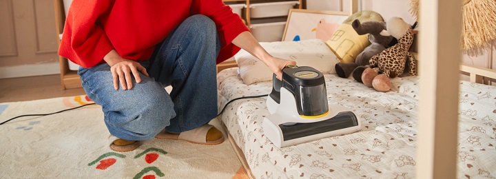 Antibakteriální vysavač KÄRCHER  VCH 4 UVCleaner 
